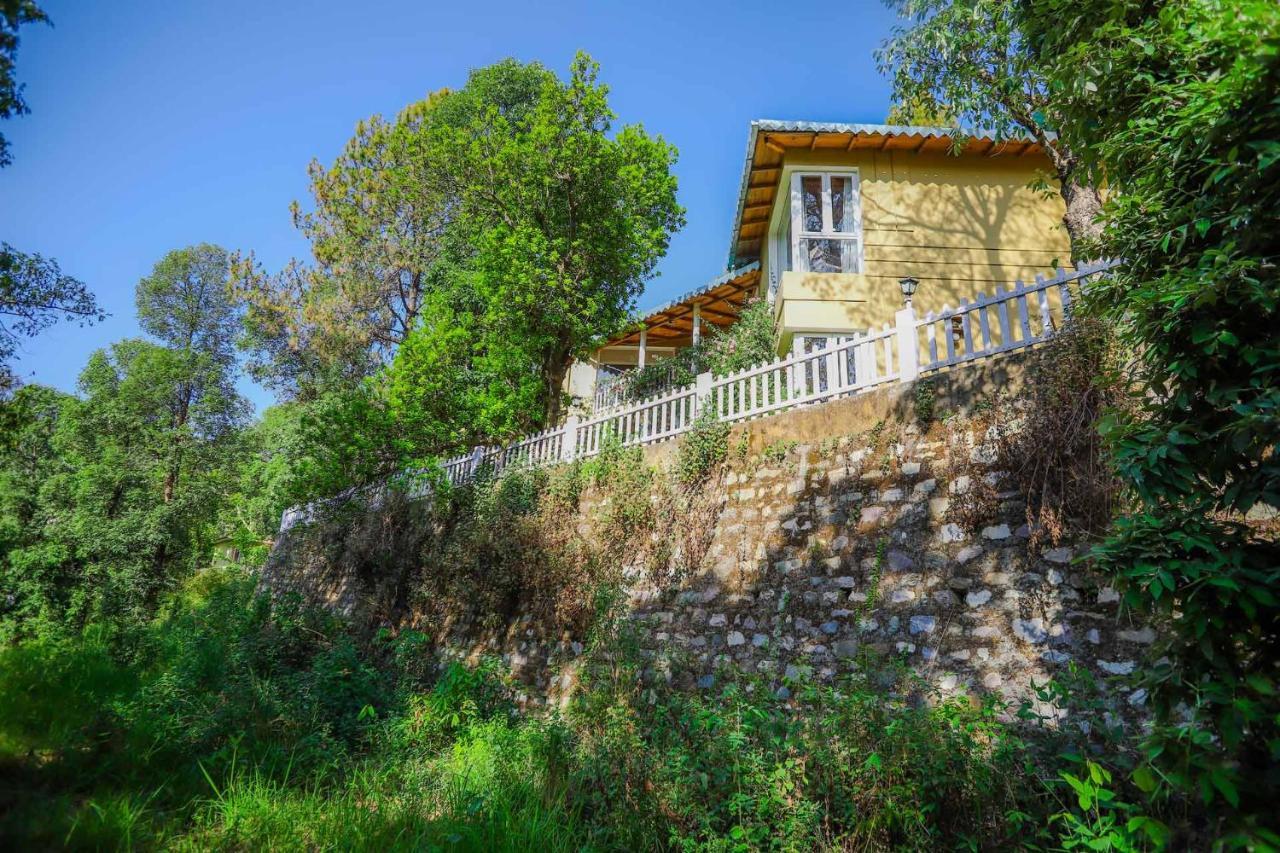 Mistletoe House By Veo - Part Of Stayvista Bhīm Tāl المظهر الخارجي الصورة